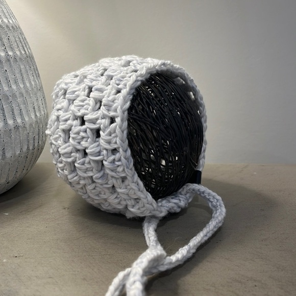 Organic Cotton Handmade Crochet Baby Bonnet - Picture 2 of 6